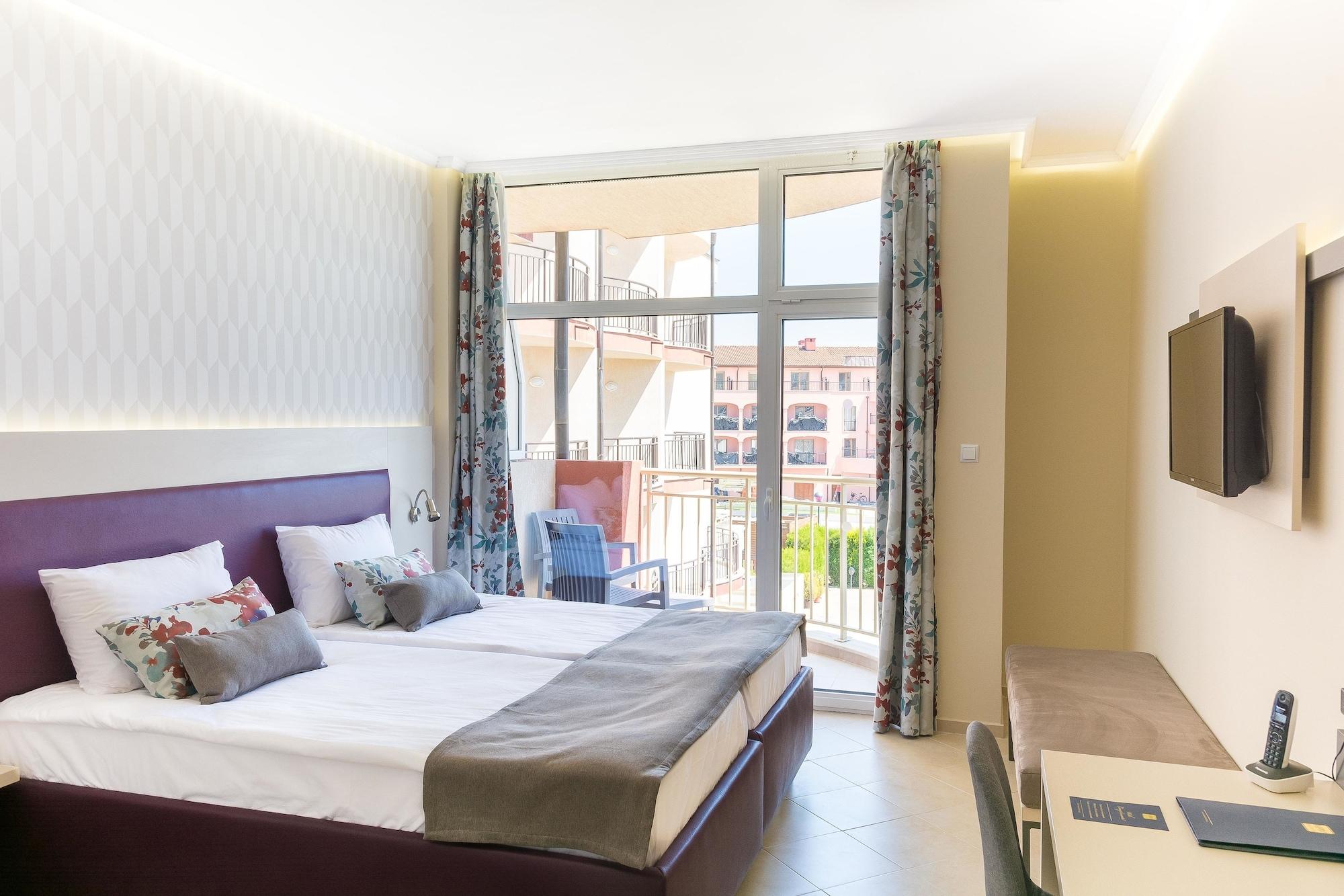Mpm Astoria Hotel Sunny Beach Exterior foto